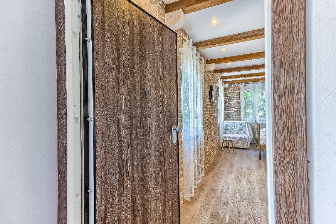 Charming Studio Apartment Split Exteriör bild